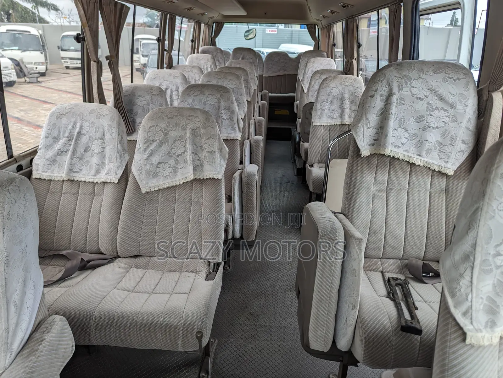 Toyota Coaster 2002 White