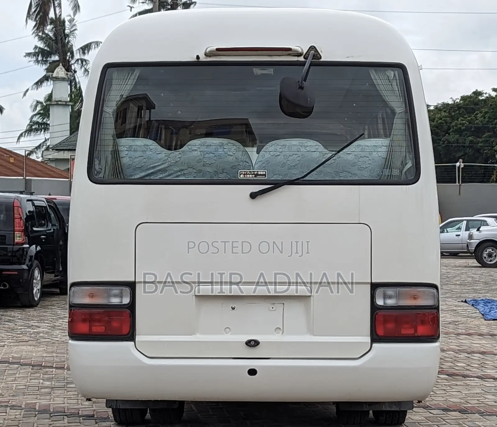 Toyota Coaster 2003 White
