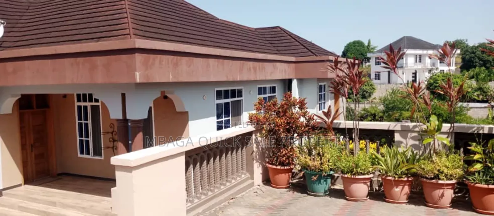 5bdrm House in Kigamboni Kibada for sale