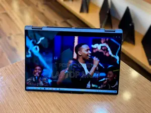 Laptop Lenovo Yoga 700 16GB Intel Core I7 SSD 512GB
