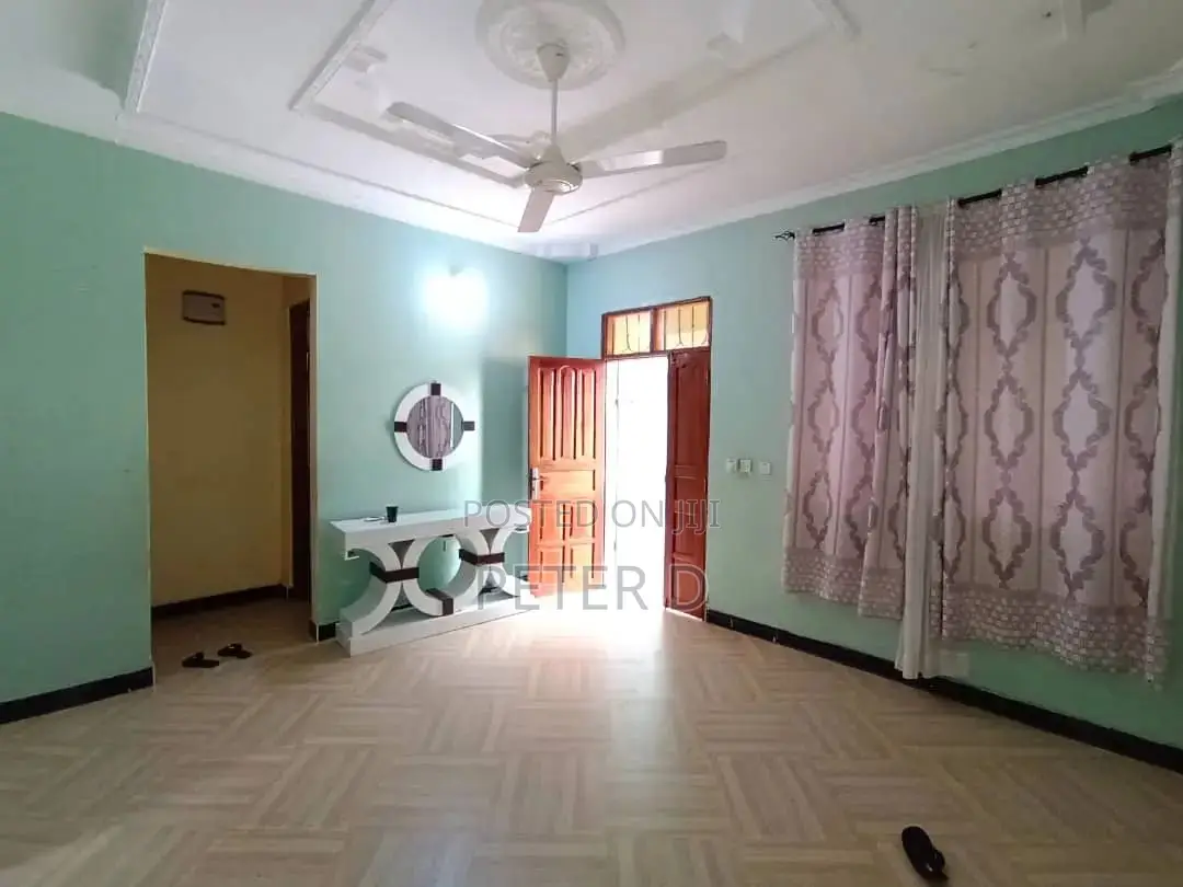 2bdrm Shared Apartment in Kimara for rent