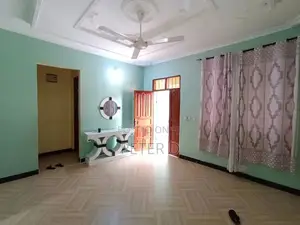 2bdrm Shared Apartment in Kimara for rent