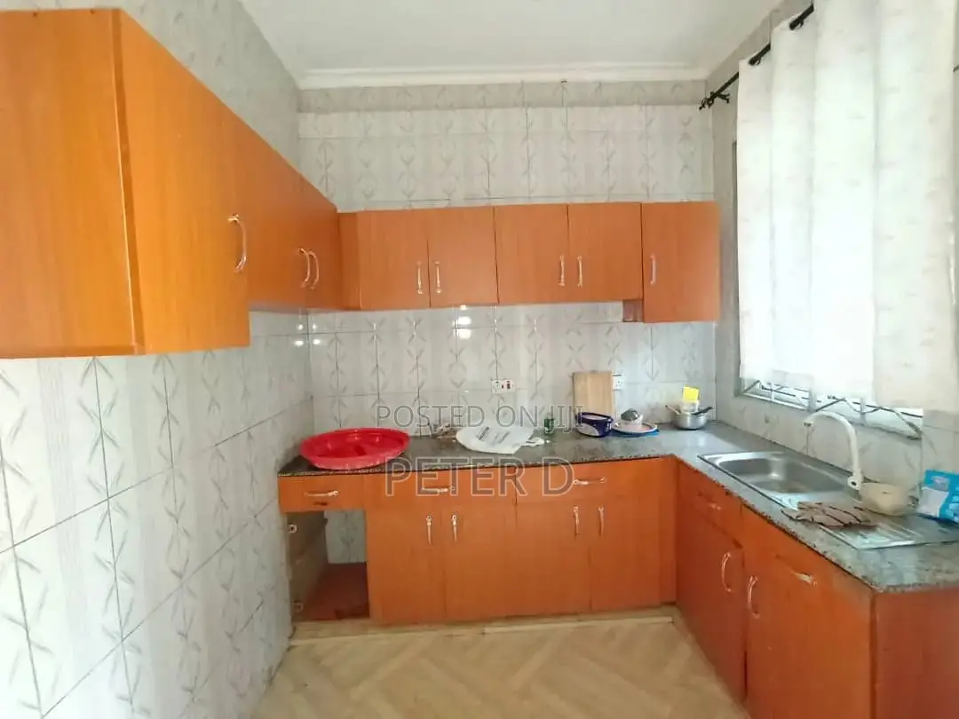 2bdrm Shared Apartment in Kimara for rent