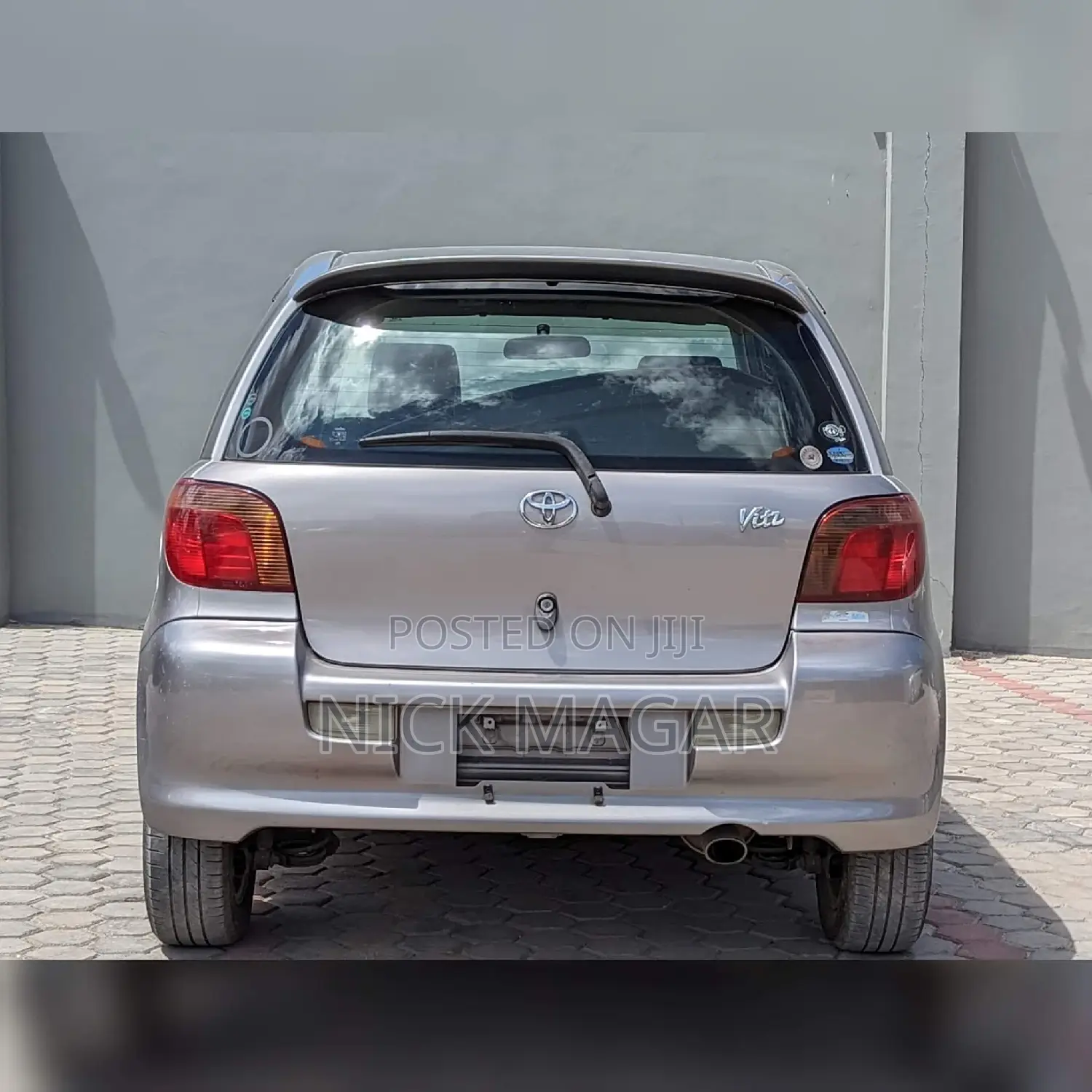 Toyota Vitz 2002 Gray
