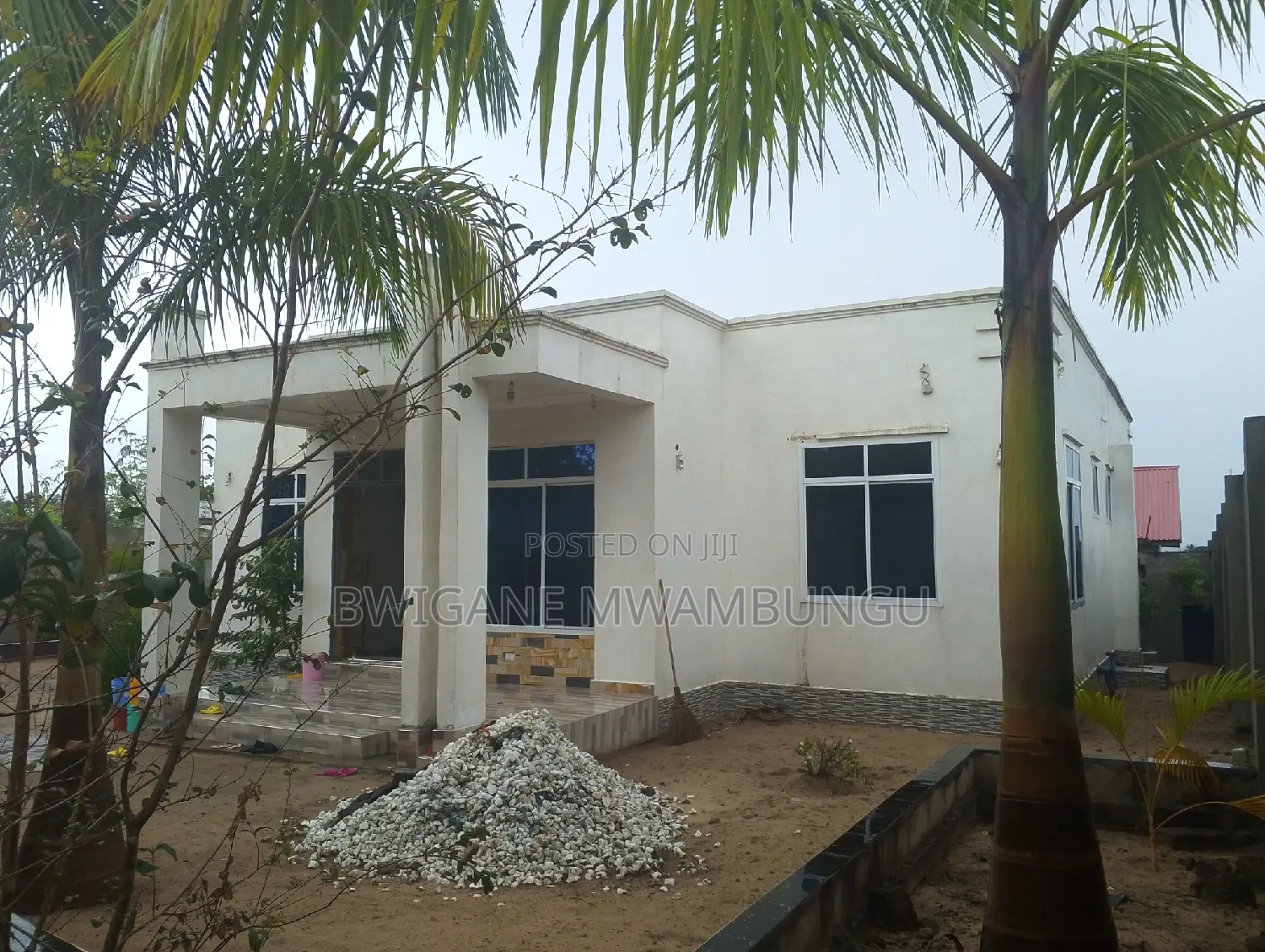 Furnished 3bdrm Apartment in Vikindu Kwa Konde for sale
