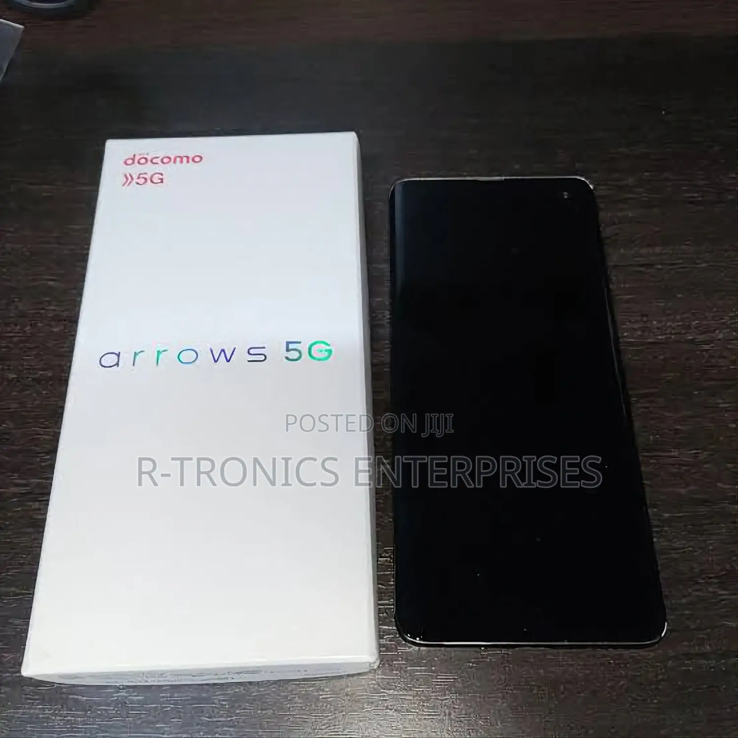 Fujitsu Arrows 5G F-51A 128 GB Black