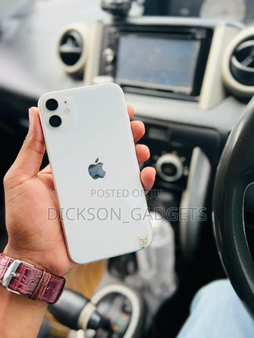 Apple iPhone 11 64 GB White