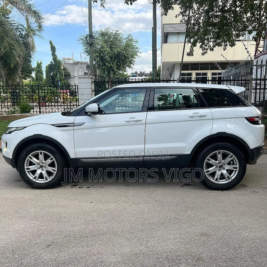 Land Rover Range Rover Evoque 2015 Pearl