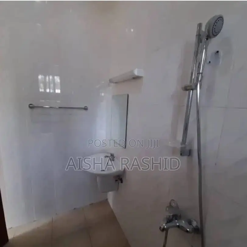 6bdrm House in Kimara for sale