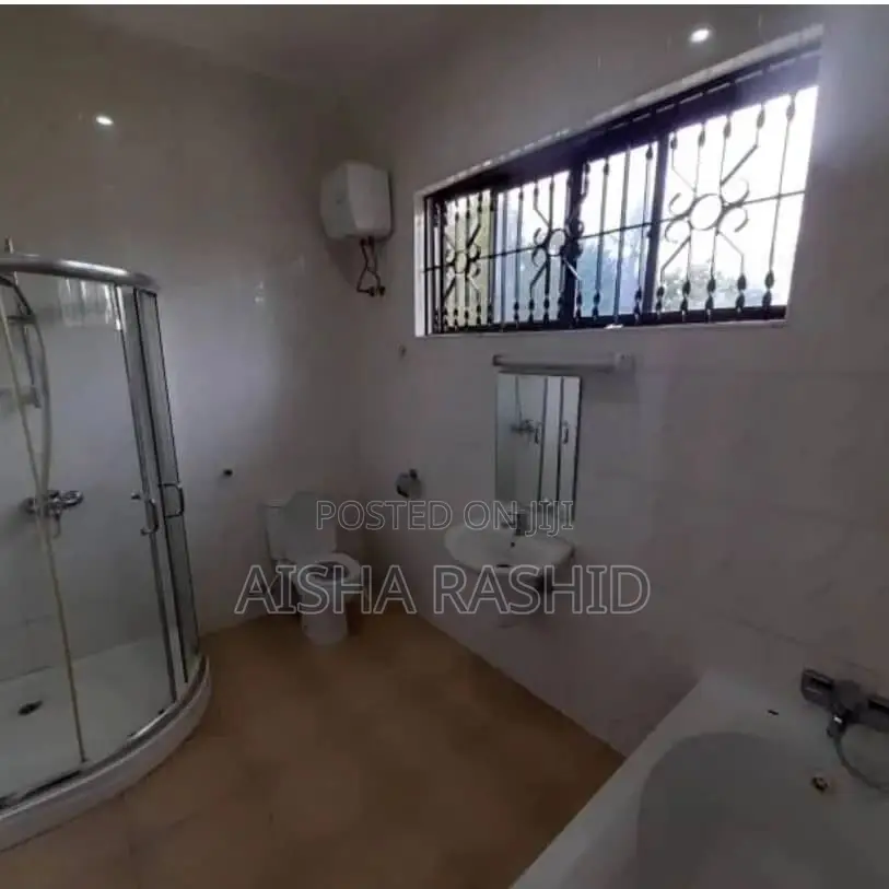 6bdrm House in Kimara for sale