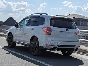Subaru Forester 2013 Off white
