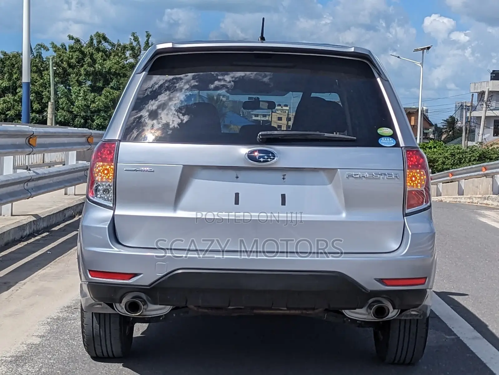 Subaru Forester 2011 Silver