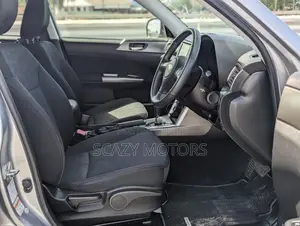 Subaru Forester 2011 Silver