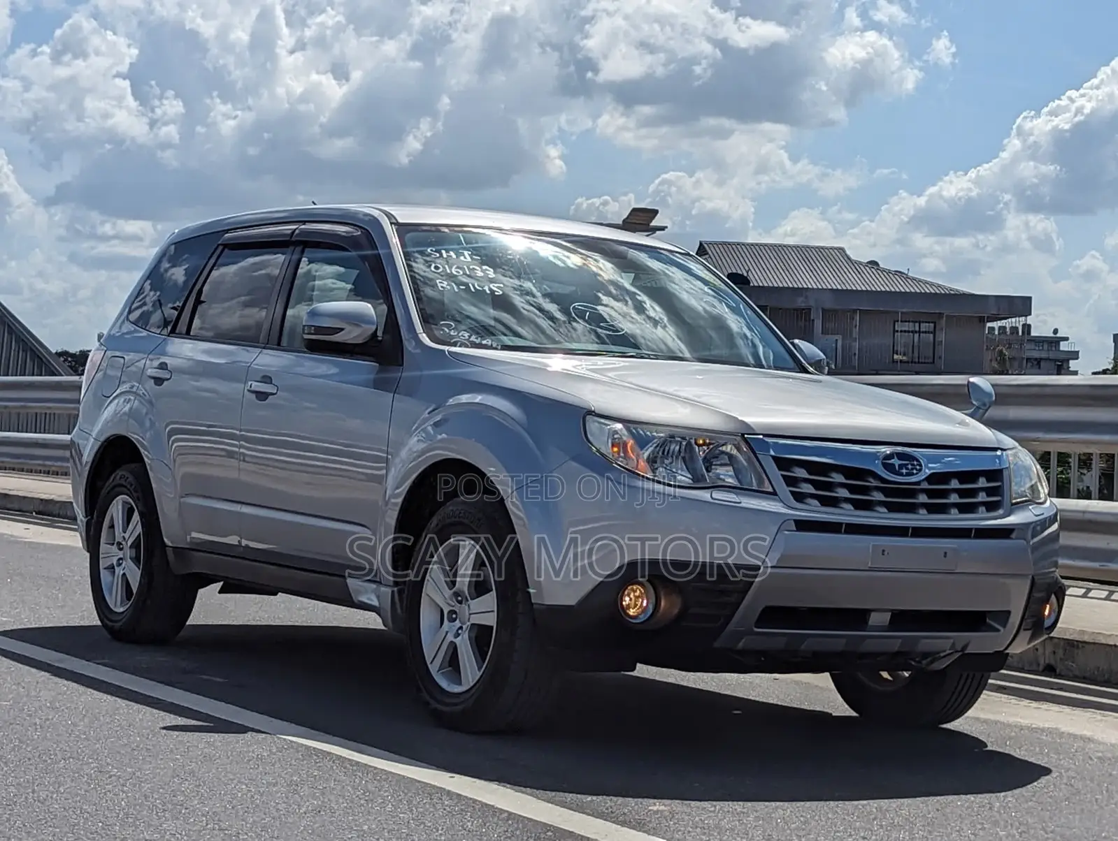 Subaru Forester 2011 Silver
