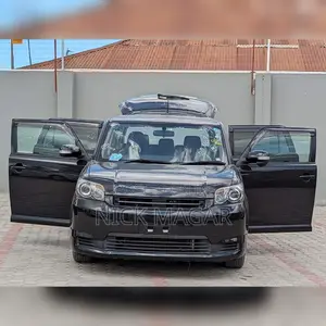 Toyota Corolla Rumion 2012 Black