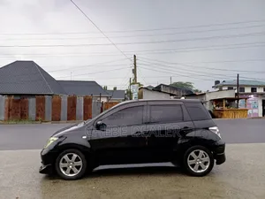 Toyota IST 2004 Black