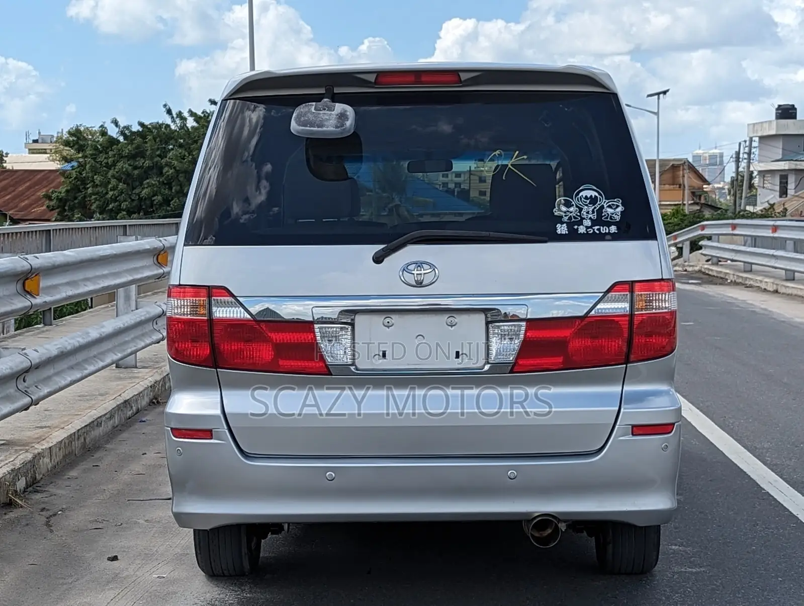 Toyota Alphard 2004 Silver