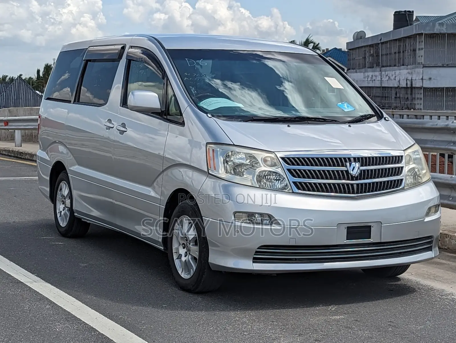 Toyota Alphard 2004 Silver