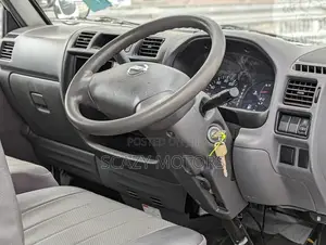 Nissan Vanette 2006