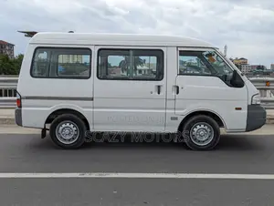 Nissan Vanette 2006