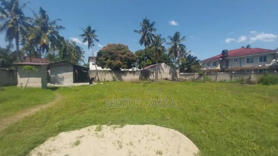 Aplot for Sale at Mbezi Beach SQM 950