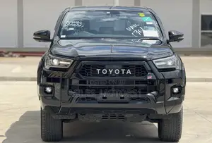 Toyota Hilux 2022 Black