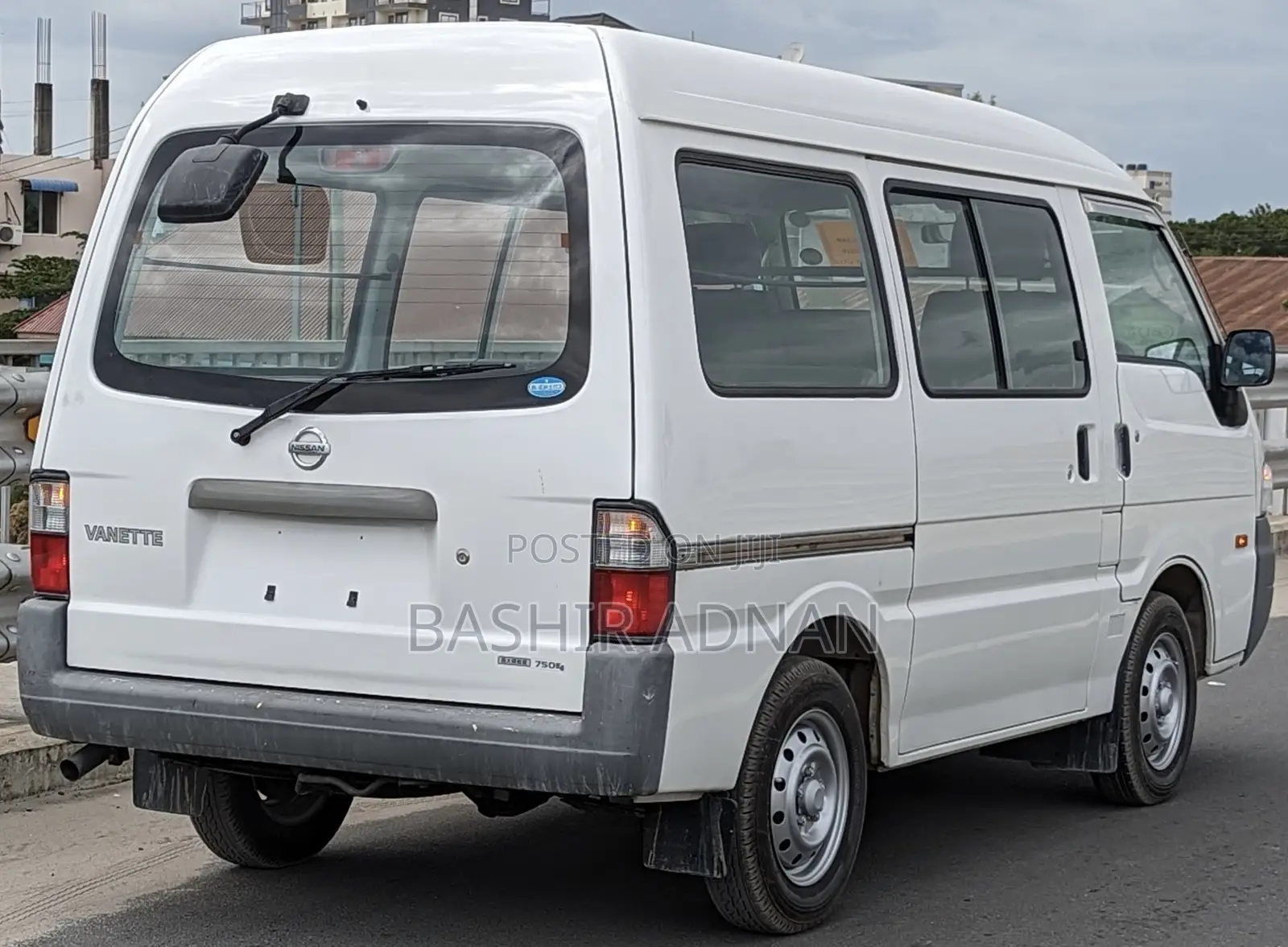 Nissan Vanette 2004 White