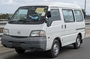 Nissan Vanette 2004 White
