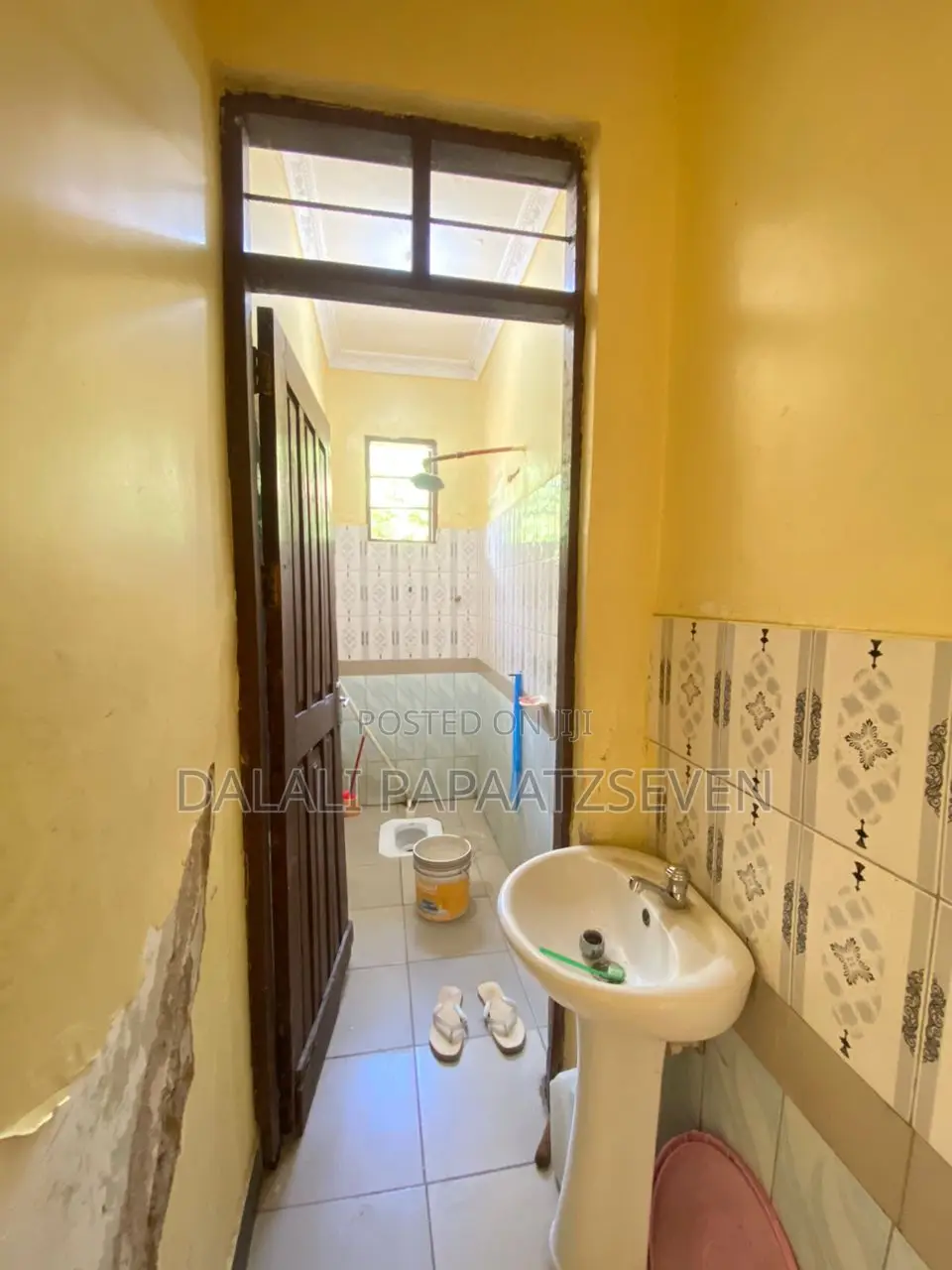 3bdrm House in Dalalipapaatzseven, Bunju for sale