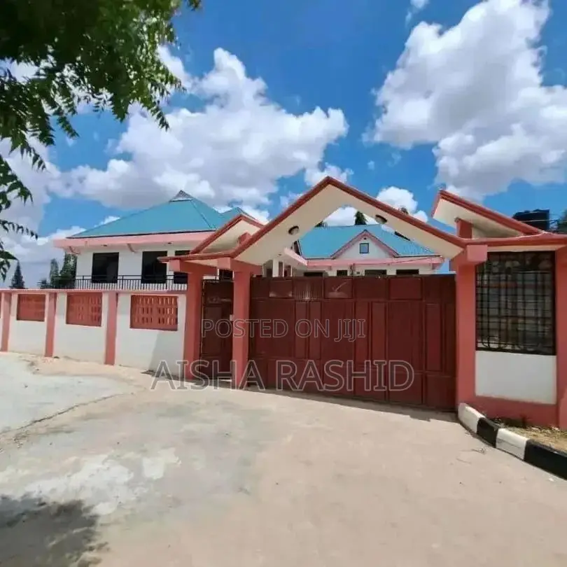 2bdrm Apartment in Kimara for rent