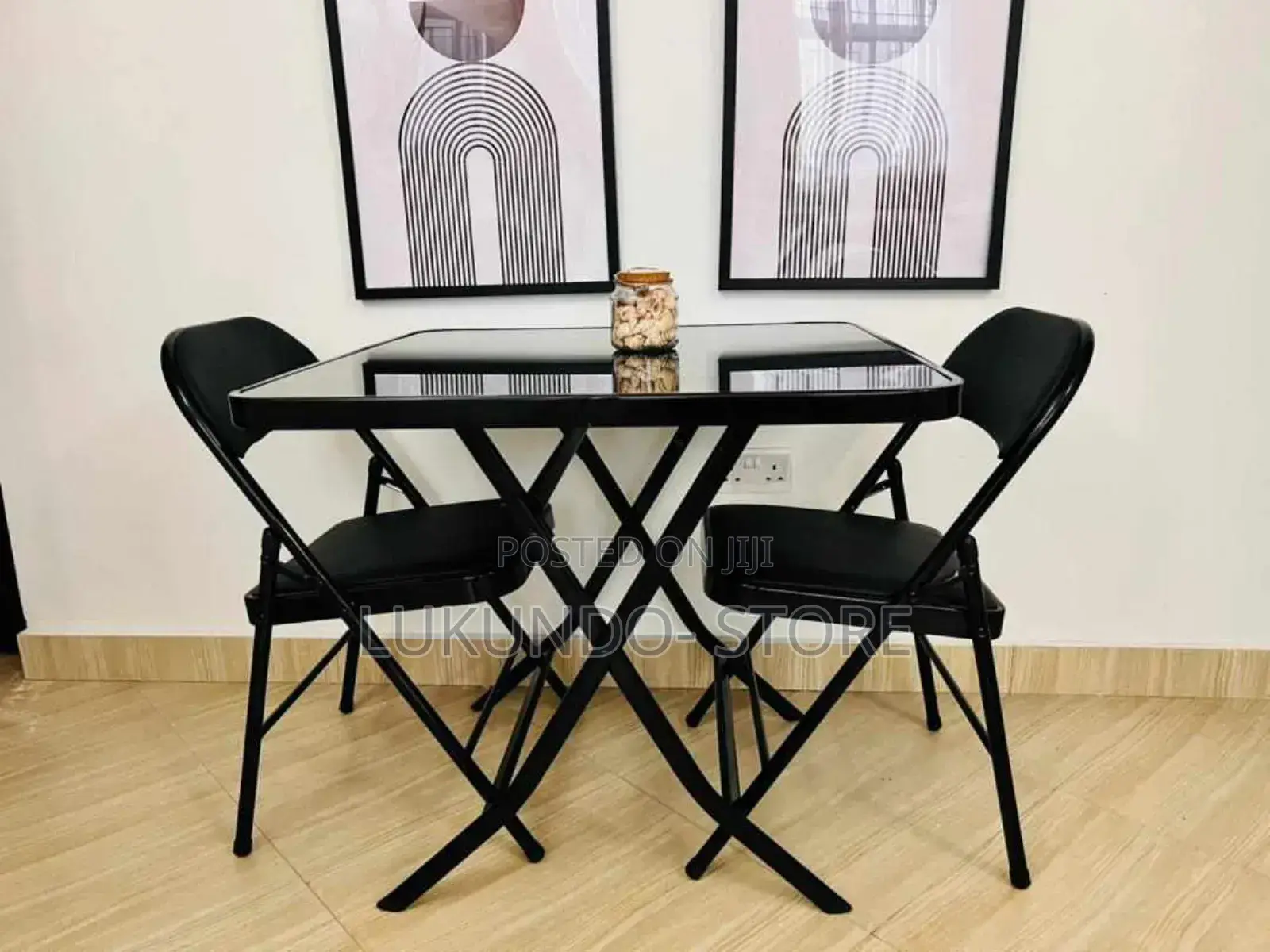 Simple Dinning Table With 2 Chair