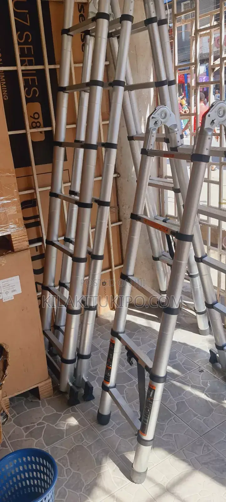 Aluminium Foldable Ladder Strong 2.8M ×2