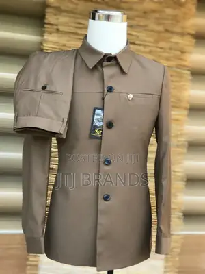 Kaunda Suits Zisizo Na Mawaa