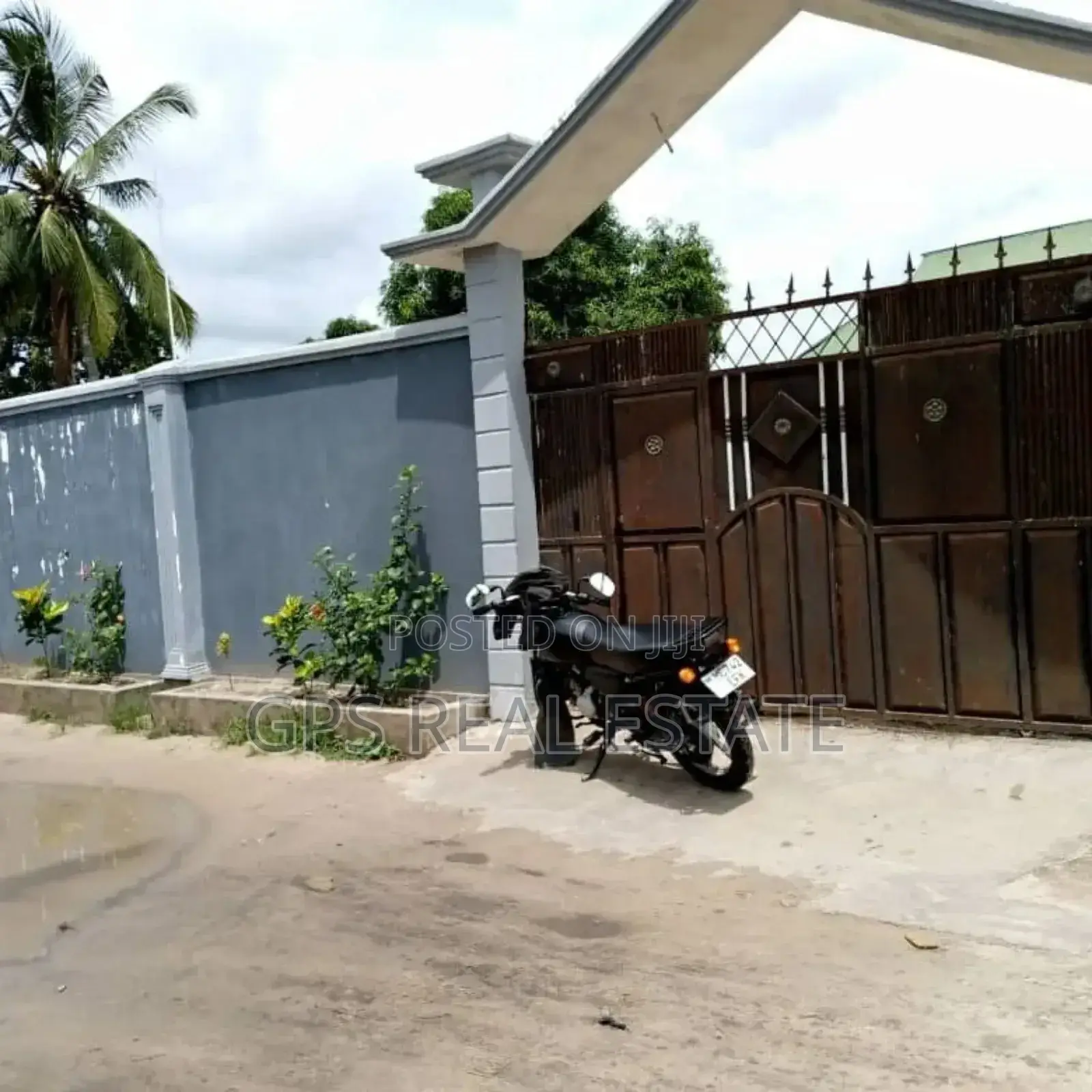 4bdrm House in Kitonga, Ilala for sale