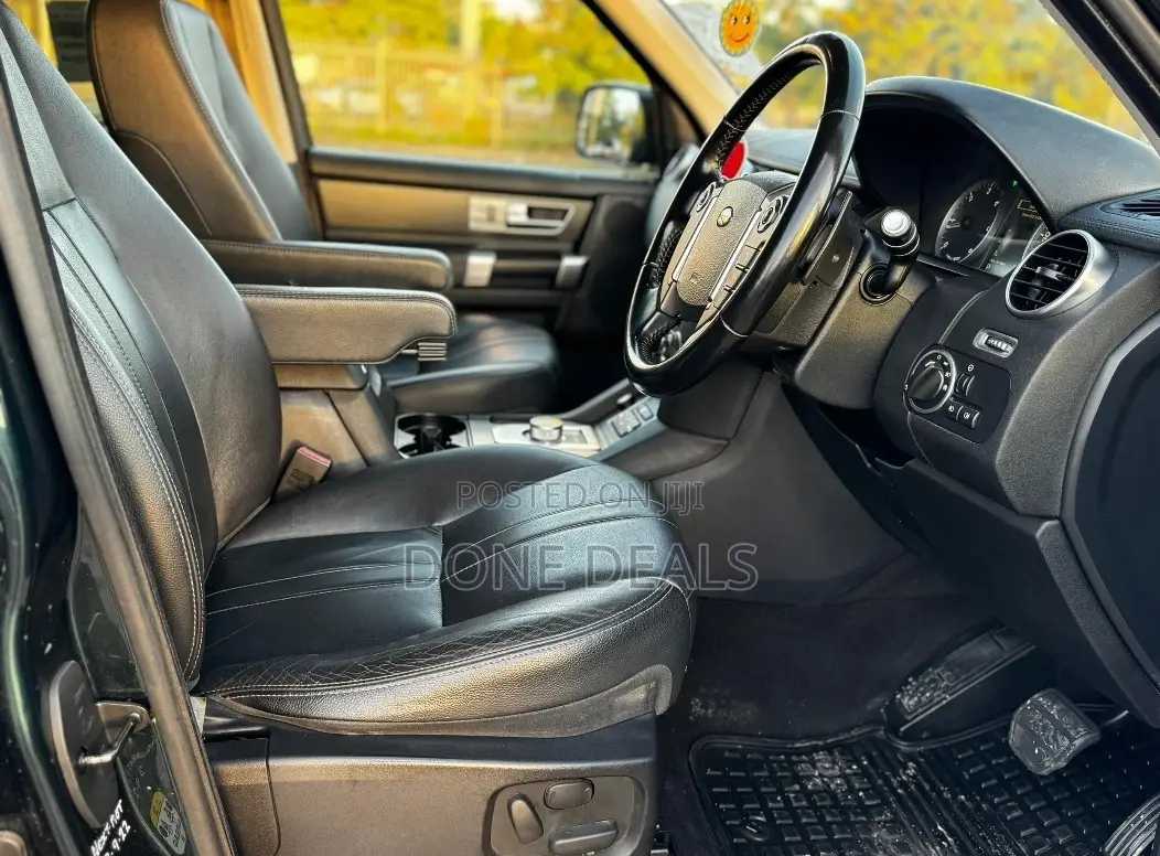 Land Rover Discovery 2013 Green