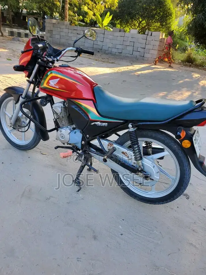 New Honda 2024 Red