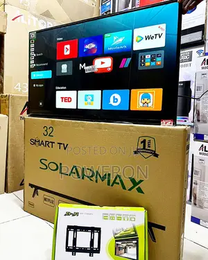 Solarmax 32” Smart Tv