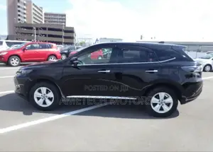 Toyota Harrier 2.0 2015 Black