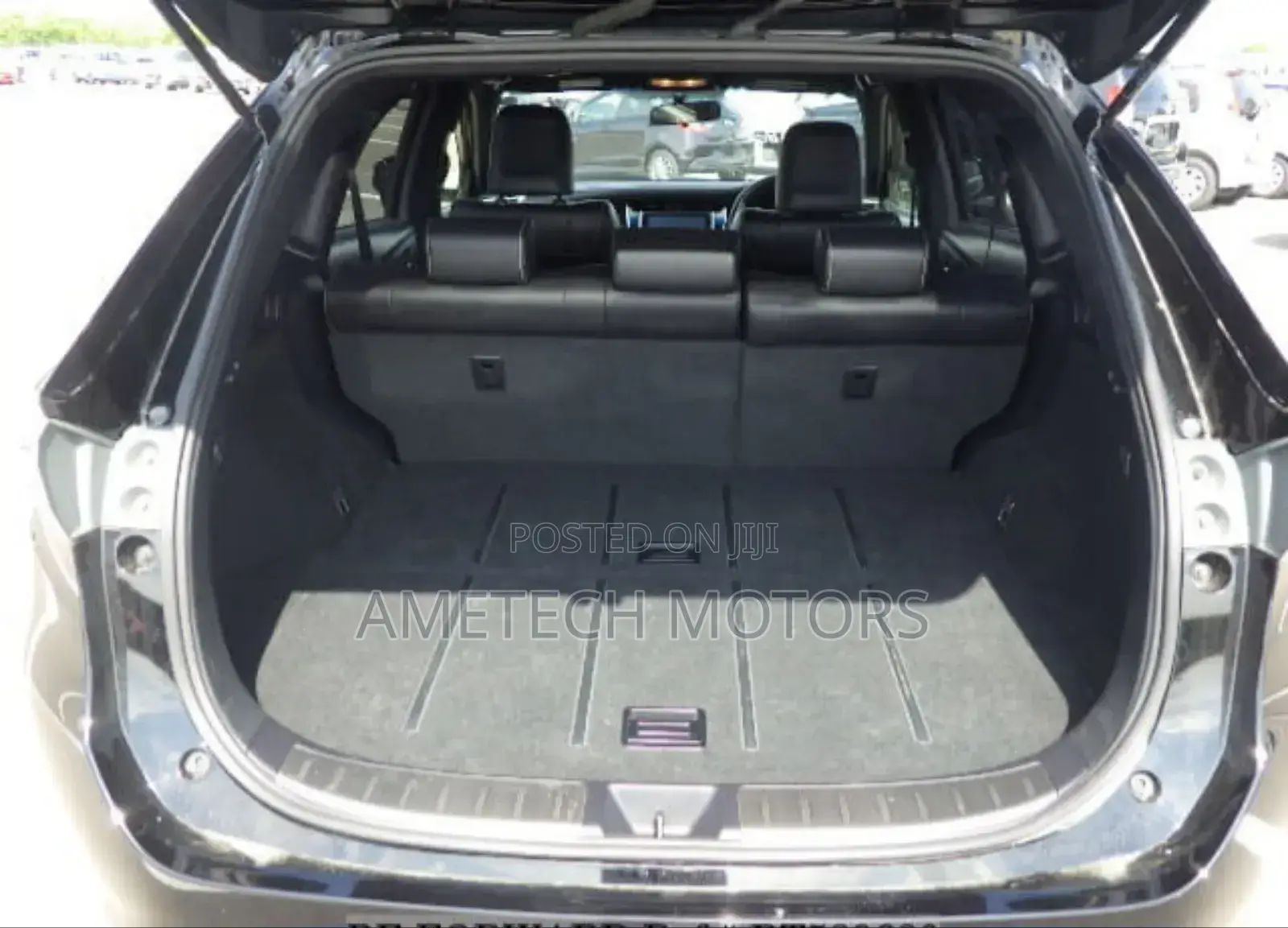 Toyota Harrier 2.0 2015 Black