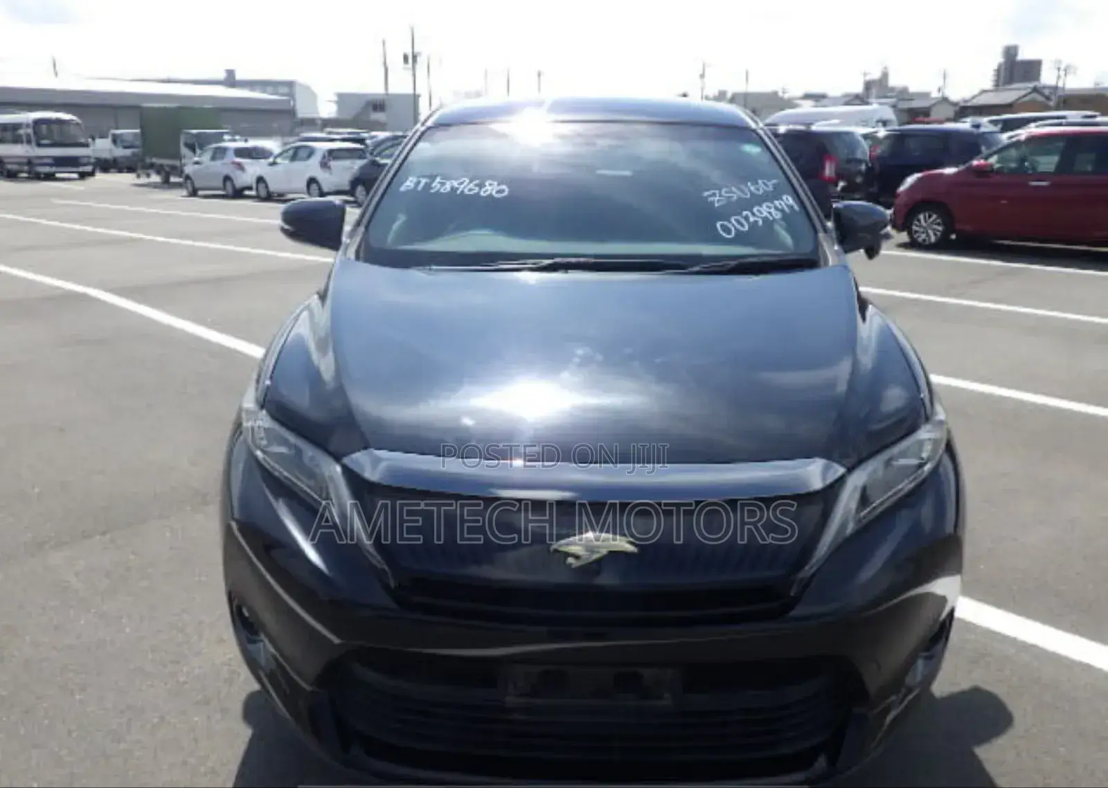Toyota Harrier 2.0 2015 Black