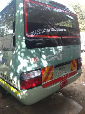 Toyota Coaster 2004 Blue