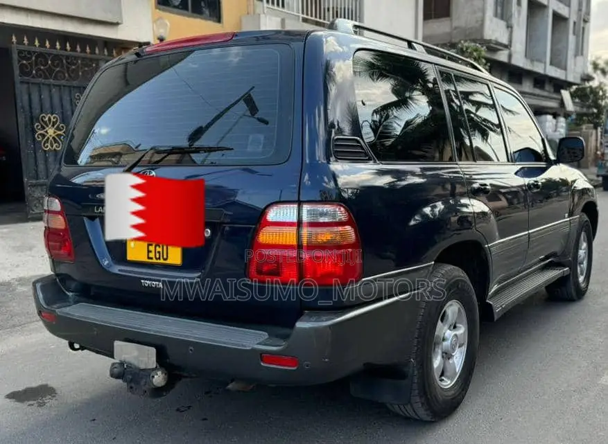 Toyota Land Cruiser 2002 Blue
