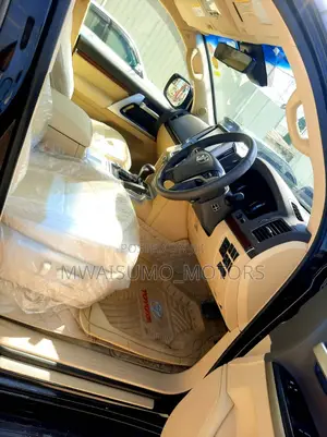 Toyota Land Cruiser 2016 Black