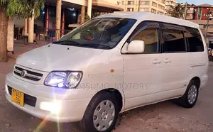 Toyota Noah 2001 White