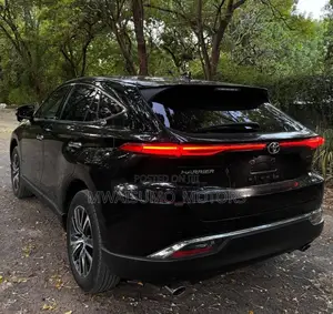 Toyota Harrier 2022 Black