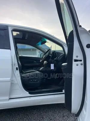 Toyota Harrier 2007 White