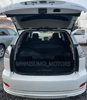Toyota Harrier 2007 White
