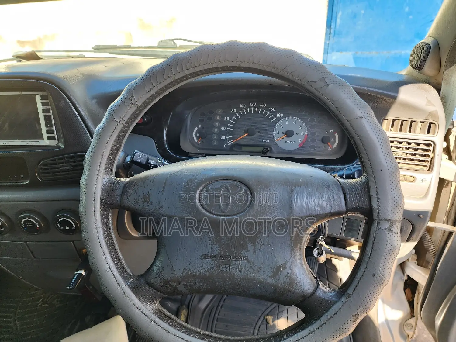 Toyota Noah 2001 Silver