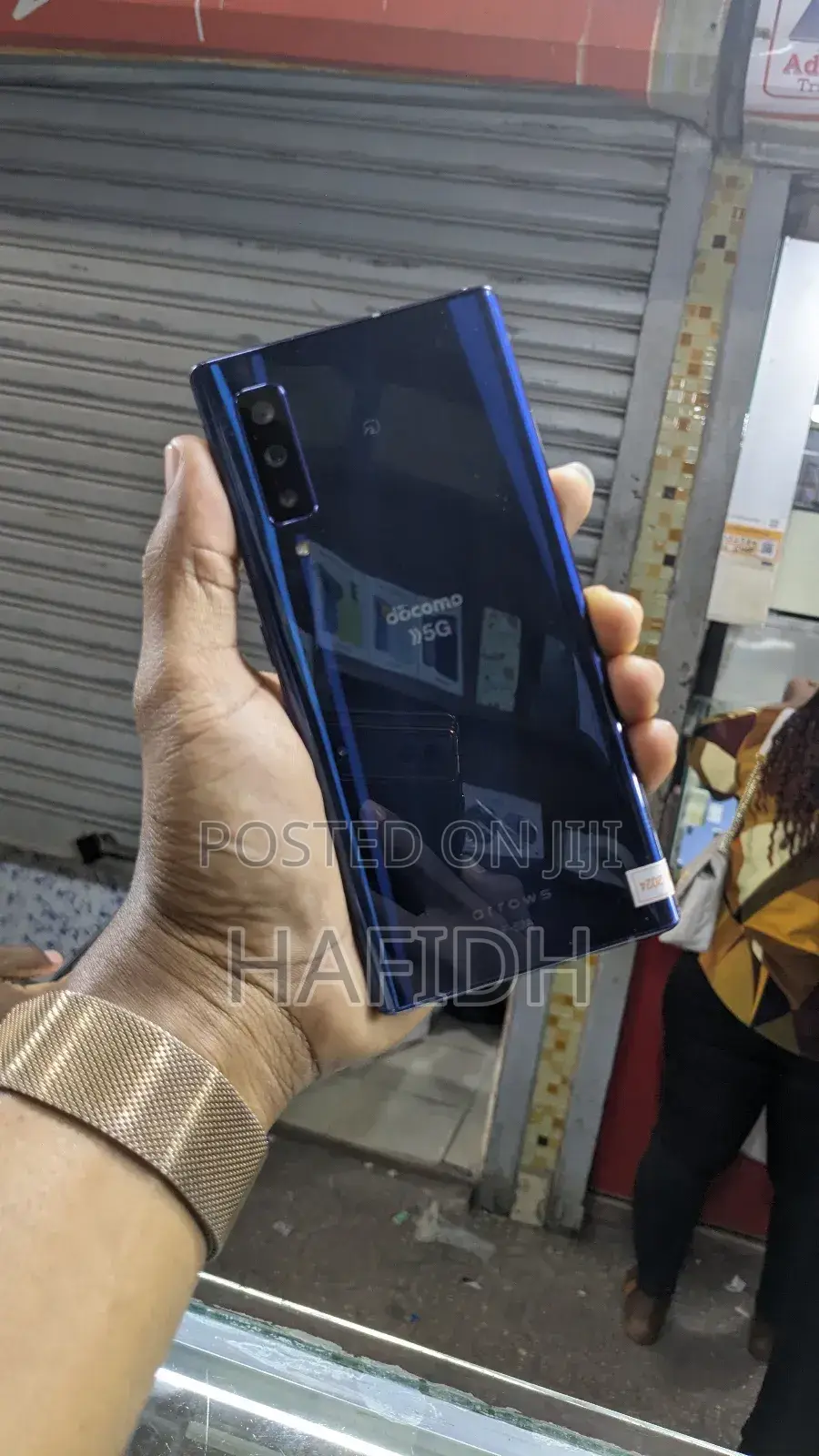 Fujitsu Arrows NX9 F-52A 128 GB Blue
