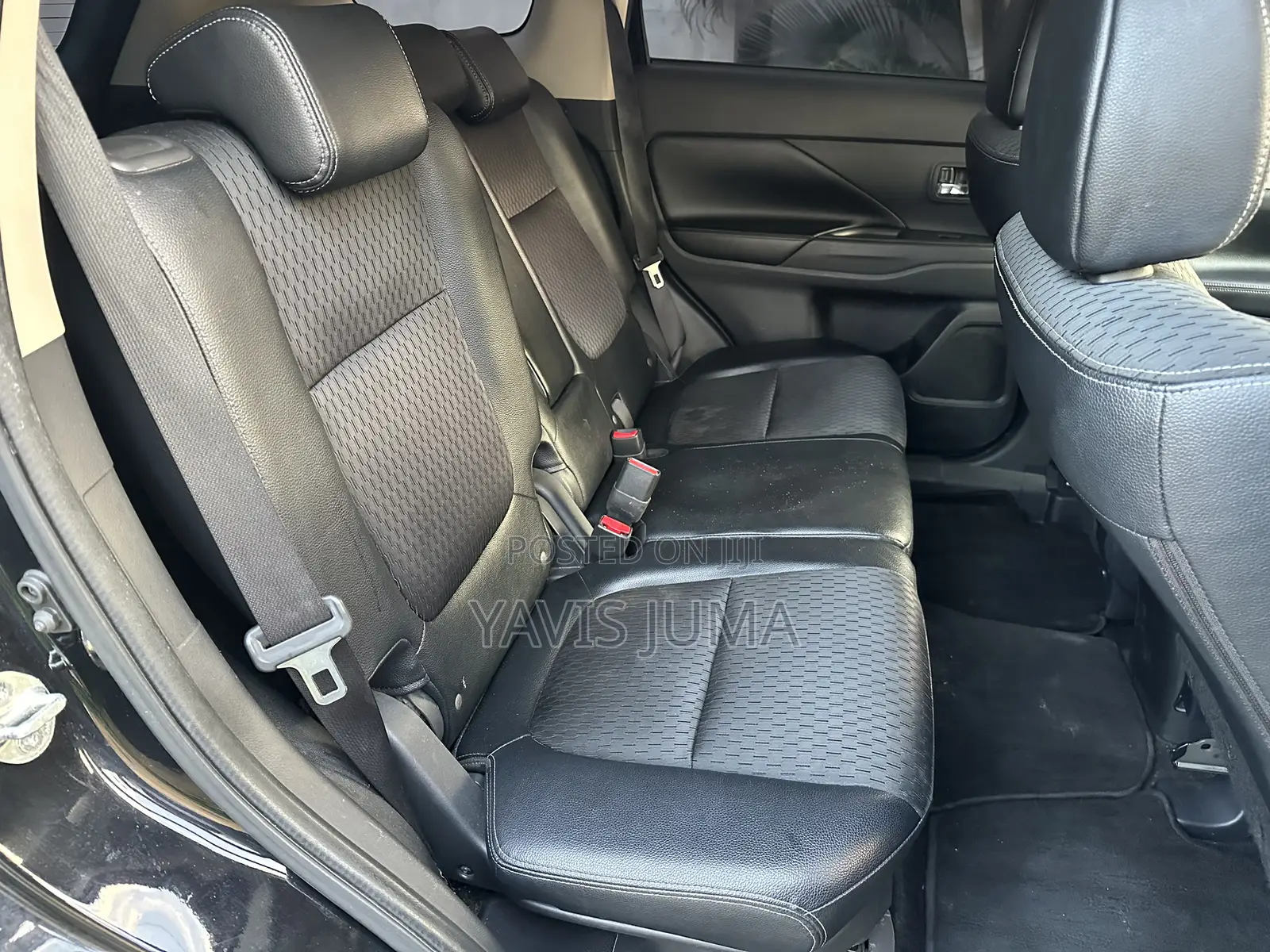 Mitsubishi Outlander 2.0 PHEV AWD 2013 Black